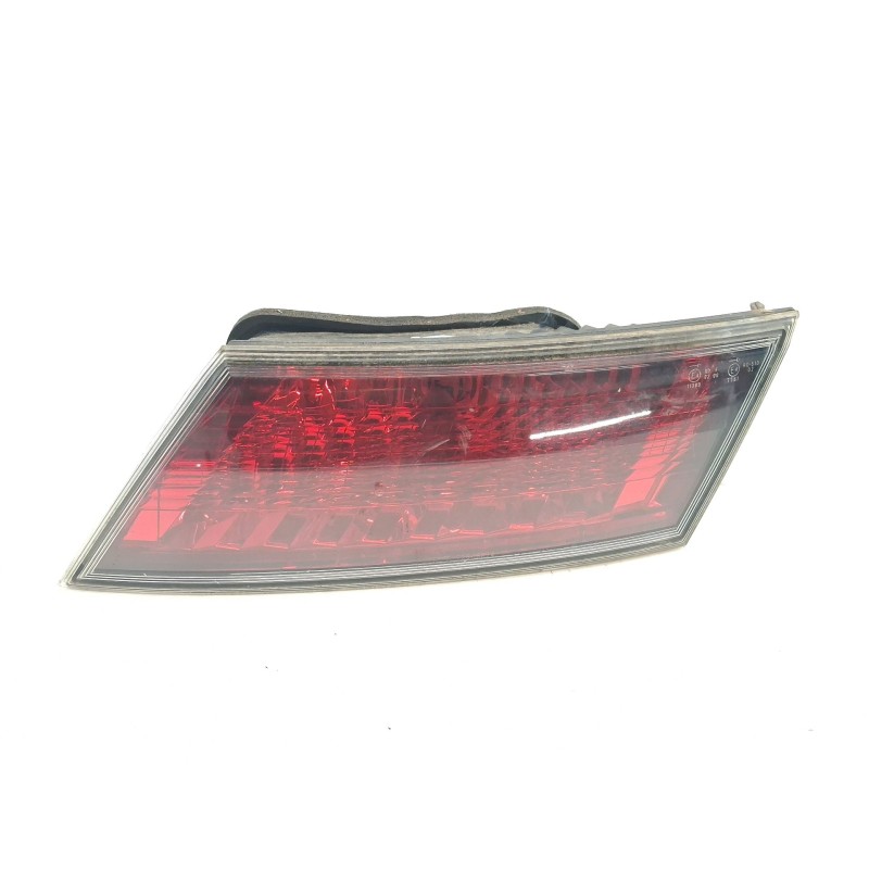 Recambio de piloto trasero central derecho para honda civic viii hatchback (fn, fk) 1.8 (fn1, fk2) referencia OEM IAM 22616721  