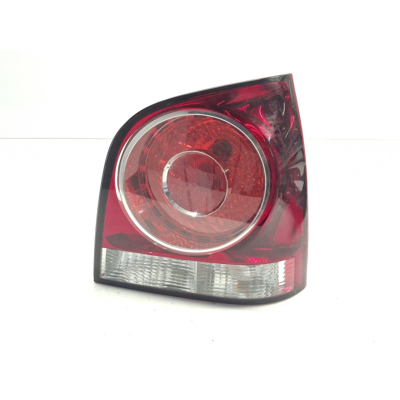 Recambio de piloto trasero derecho para volkswagen polo iv (9n_, 9a_) 1.4 16v referencia OEM IAM 6Q6945096AB 96530308 
