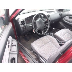 تفكيك Nissan almera I (N15) 2.0 D Diesel من عام 1997 بمحرك CD20