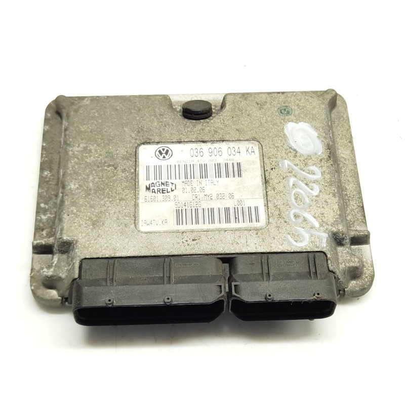 Recambio de centralita motor uce para volkswagen polo iv (9n_, 9a_) 1.4 16v referencia OEM IAM 036906034KA 6160130901 IAW4TVKA