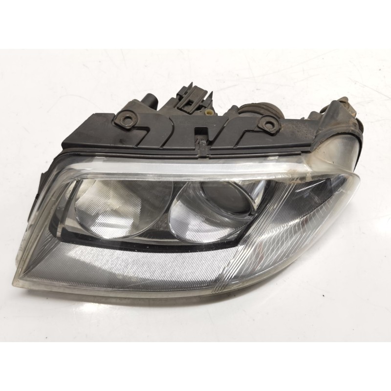 Recambio de faro izquierdo para volkswagen passat b5.5 (3b3) 1.8 t 20v referencia OEM IAM 1EL00835002 / 3B0941016AN 3B0941019AN 