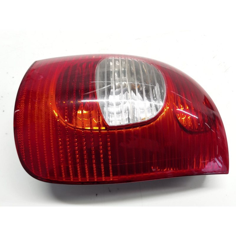 Recambio de piloto trasero derecho para citroën xsara picasso (n68) 1.6 hdi referencia OEM IAM 965000578002 89032868 