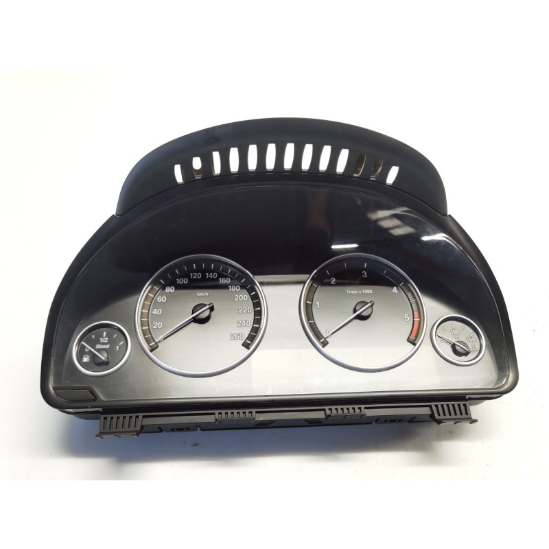 Painel de instrumentos BMW 5 touring (F11) | Desguace Becerril