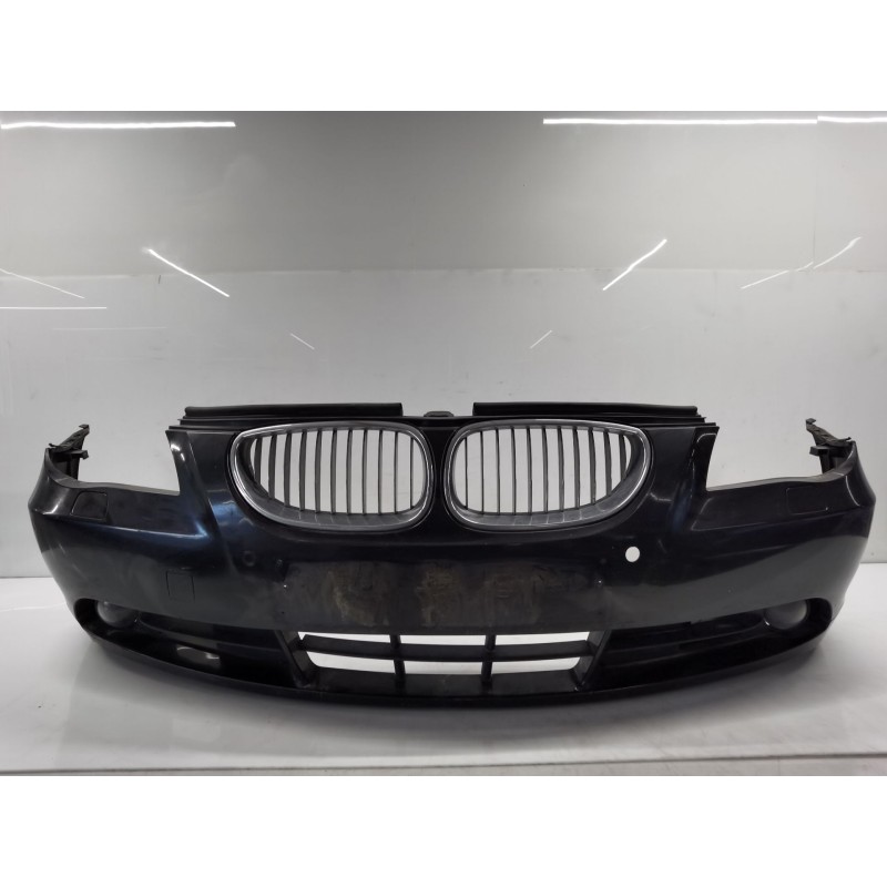 Vorderer Stoßfänger BMW 5 touring (E61) | Desguace Becerril