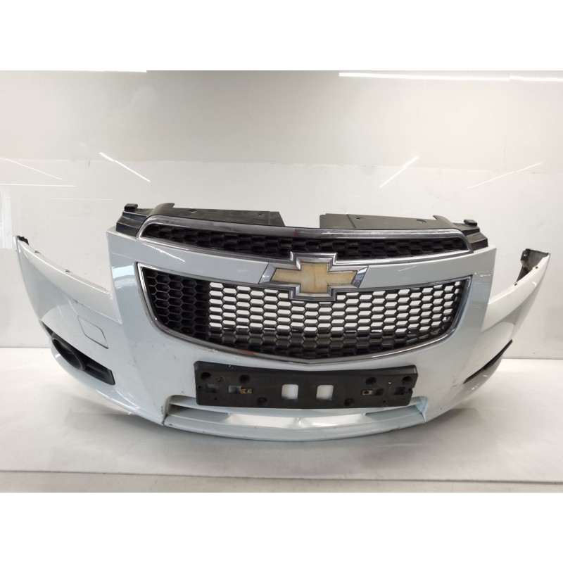 Paraurti anteriore Chevrolet Cruze (J300) | Desguace Becerril
