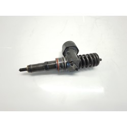 Injektor volkswagen passat B5.5 (3B3) oem 03813073