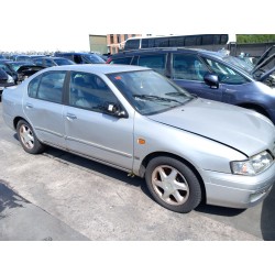 تفكيك Nissan primera (P11) 2.0 16V Gasolina من عام 1999 بمحرك SR20DE