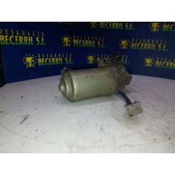 Recambio de motor limpia delantero para tata safari b 4x4 referencia OEM IAM 26071203  