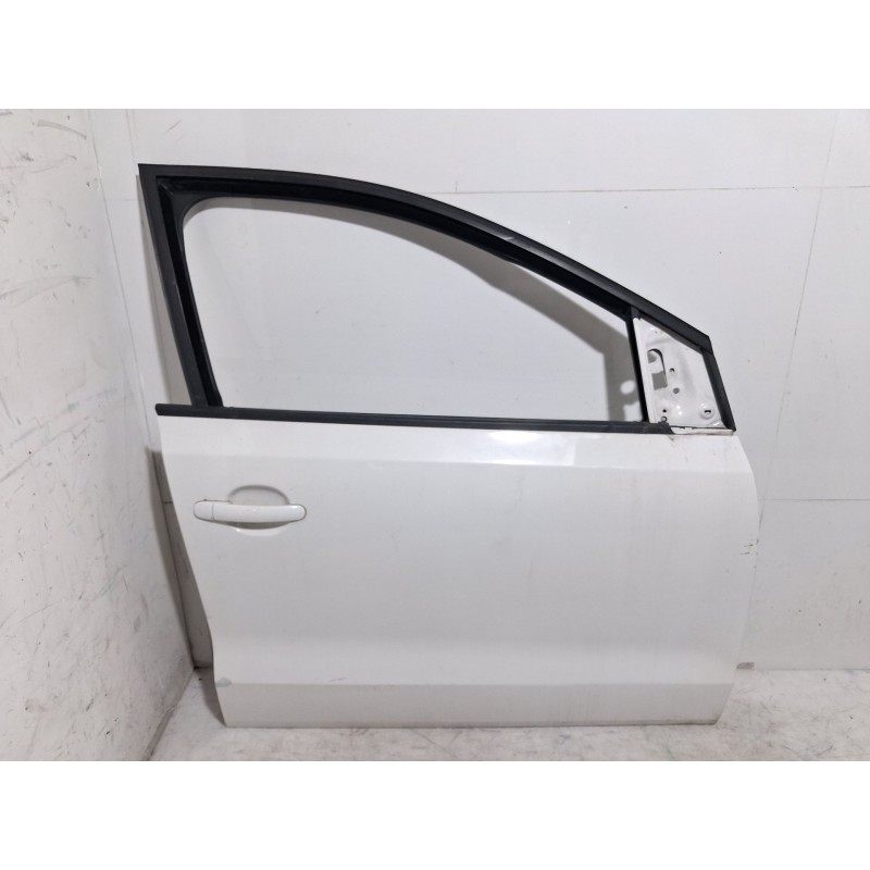 Porta dianteira direita Volkswagen Polo V (6R1, 6C1) | Desguace Becerril