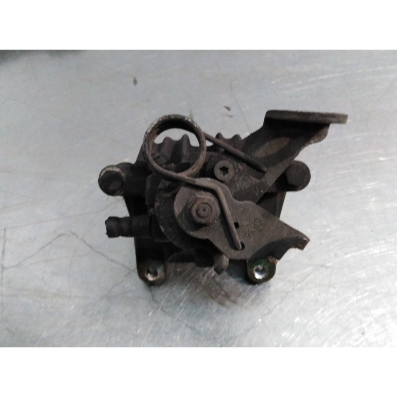 Recambio de pinza freno trasera izquierda para alfa romeo 166 2.4 jtd 20v distinctive referencia OEM IAM Recambio de pinza freno trasera izquierda para alfa romeo 166 2.4 jtd 20v distinctive referencia OEM IAM