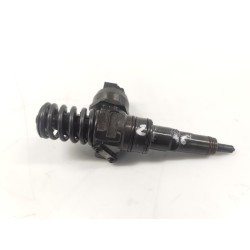 Injecteur volkswagen golf V (1K1) oem 038130073ag