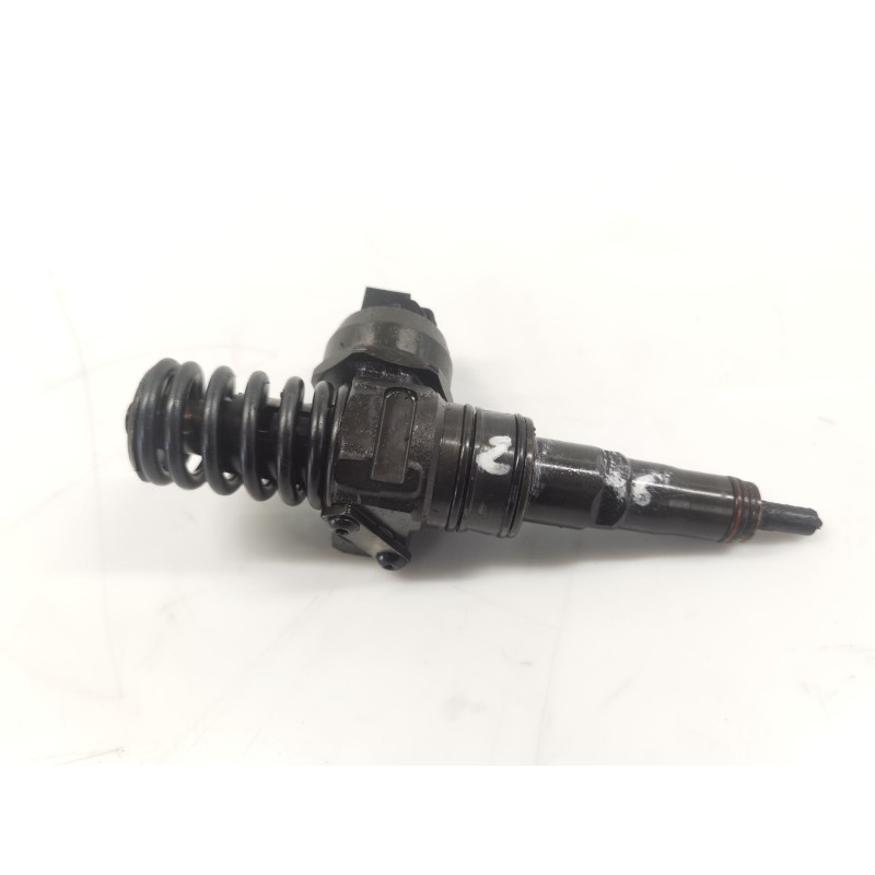 Recambio de inyector para volkswagen golf v (1k1) 1.9 tdi referencia OEM IAM 038130073ag 359095 