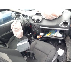 تفكيك Renault clio III (BR0/1, CR0/1) 1.2 16V (BR0P, CR0P) Gasolina من عام 2009 بمحرك D4F 784
