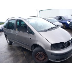 تفكيك Seat alhambra (7V8, 7V9) 1.9 TDI Diesel من عام 2004 بمحرك ASZ