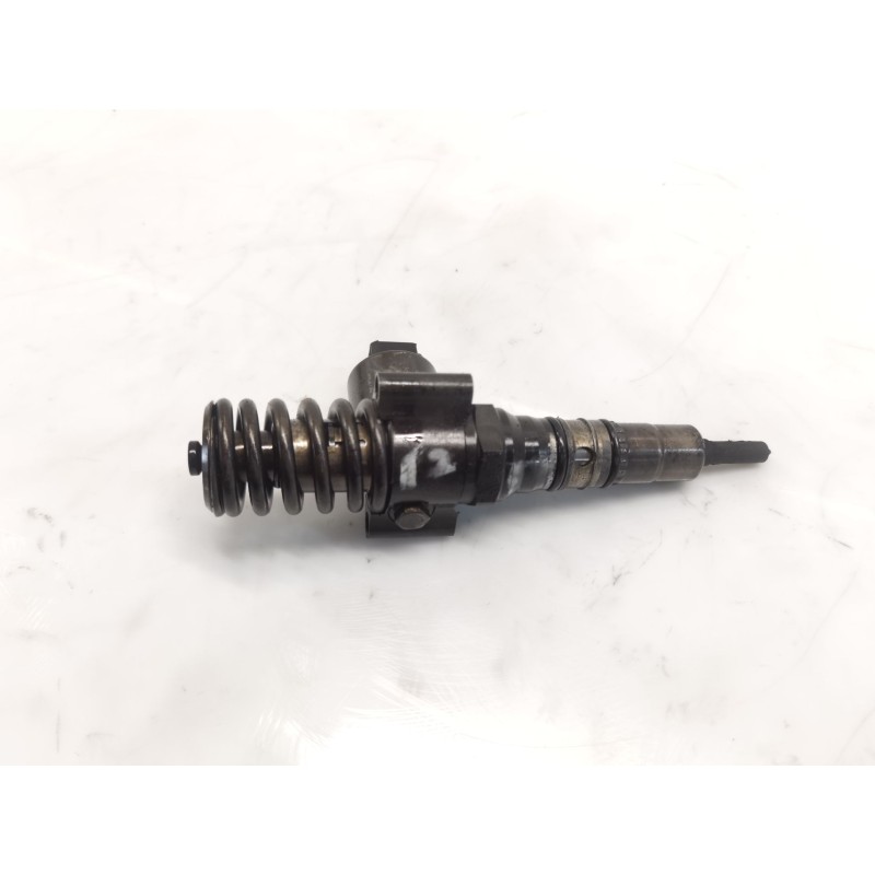 Recambio de inyector para volkswagen touran (1t1) highline referencia OEM IAM 03G130073G  