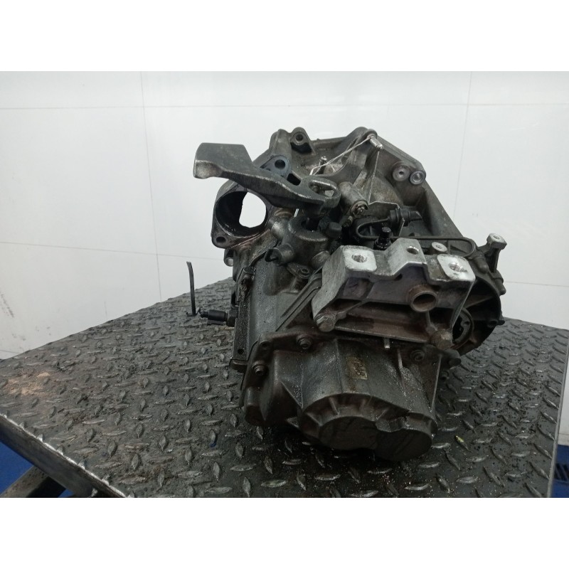 Recambio de caja cambios para audi a3 (8p1) 1.6 fsi referencia OEM IAM GVV  