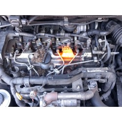 المحرك / الشواء / العادم toyota corolla verso (ZER_, ZZE12_, R1_)