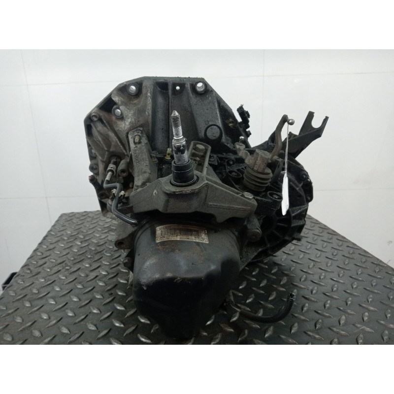 Recambio de caja cambios para renault clio iii (br0/1, cr0/1) 1.5 dci (br17, cr17) referencia OEM IAM JR5124  