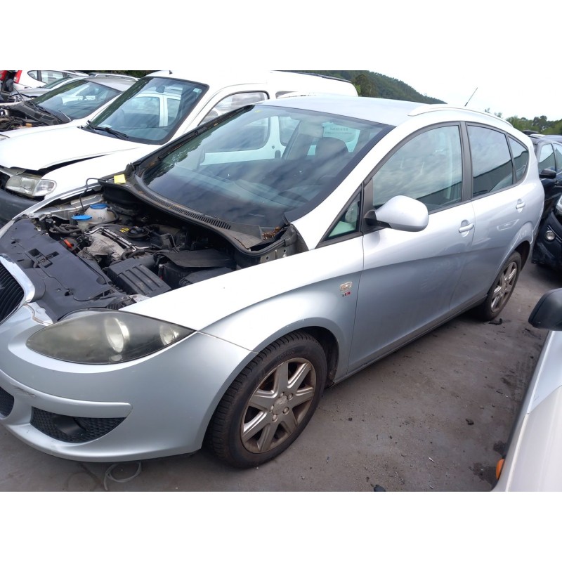 تفكيك Seat altea XL (5P5, 5P8) 2.0 TDI Diesel من عام 2007 بمحرك BMM