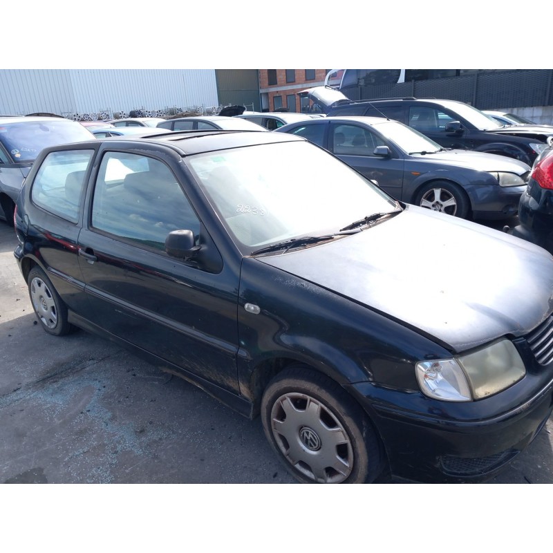 تفكيك Volkswagen polo (6N2) 1.4 16V Gasolina من عام 2000 بمحرك AUA,APE,AHW