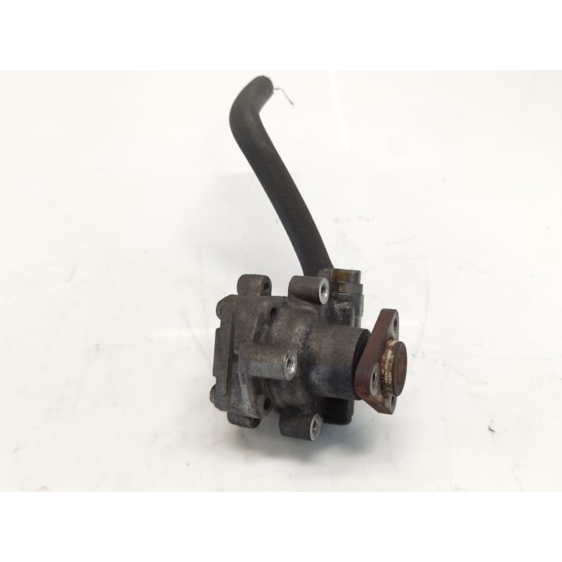 Power steering pump Volkswagen Passat B5.5 (3B3) | Becerril Scrap Yard