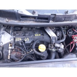تفكيك Renault grand SCÉNIC II (JM0/1_) 1.9 dCi (JM14) Diesel من عام 2008 بمحرك F9Q 804,F9Q 816,F9Q 818,F9Q 803