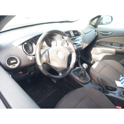 تفكيك Fiat bravo II (198_) 1.9 D Multijet (198AXB1A) Diesel من عام 2008 بمحرك 192 A8.000