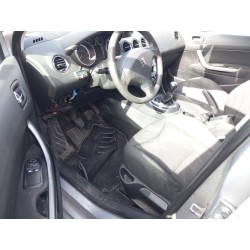 تفكيك Peugeot 308 I (4A_, 4C_) 1.6 HDi Diesel من عام 2008 بمحرك 9HY (DV6TED4),9HZ (DV6TED4)
