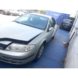 تفكيك Renault laguna II (BG0/1_) 1.9 dCi Diesel من عام 2001 بمحرك F9Q 718,F9Q 754