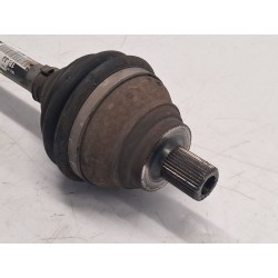 Left front axle Volkswagen Passat B6 (3C2) | Becerril Scrap Yard