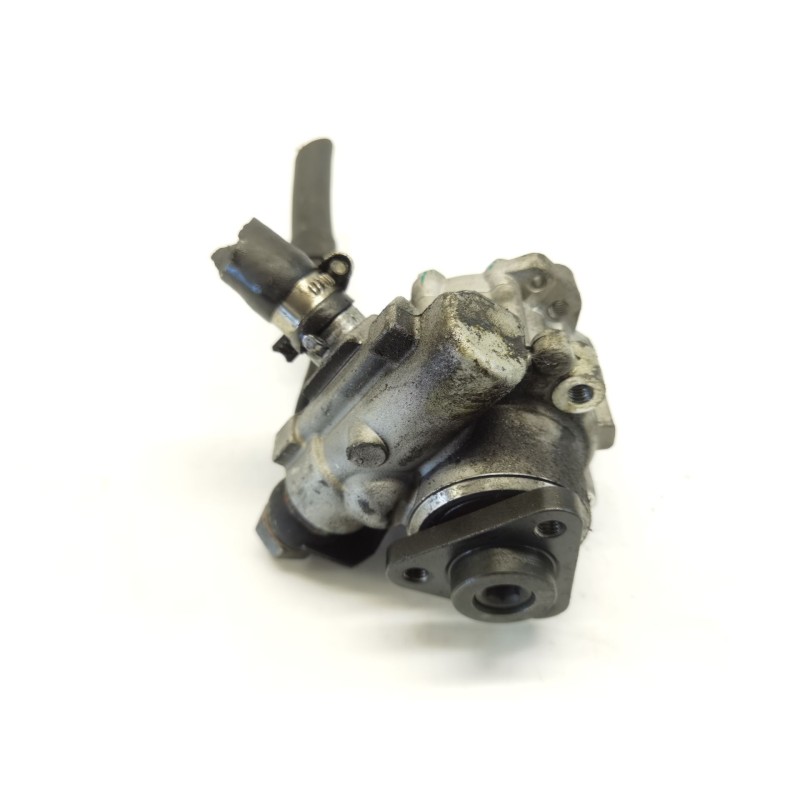 Power steering pump Audi A4 B7 avant (8ED) | Becerril Scrap Yard