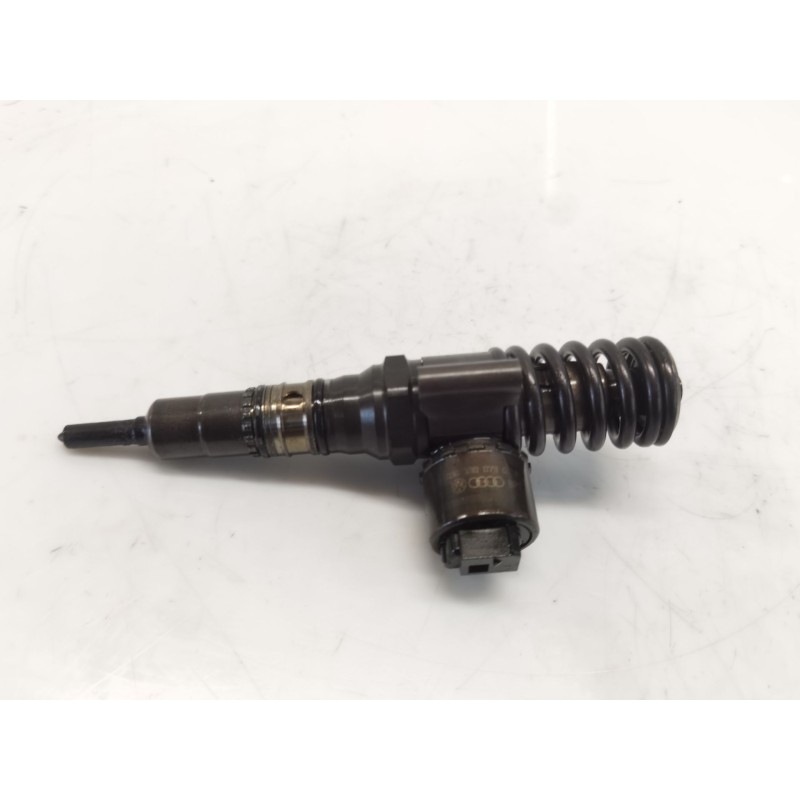 Injecteur Audi A4 B7 avant (8ED) | Desguace Becerril