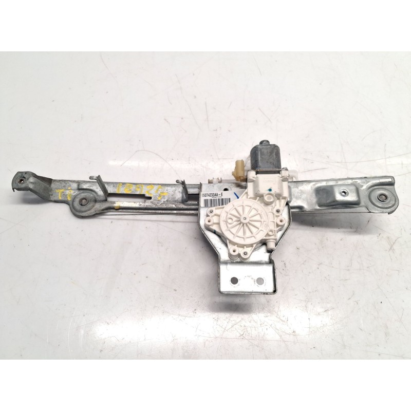 Recambio de elevalunas trasero izquierdo para dodge caliber 2.0 crd referencia OEM IAM 05179957AA 0507433AA 