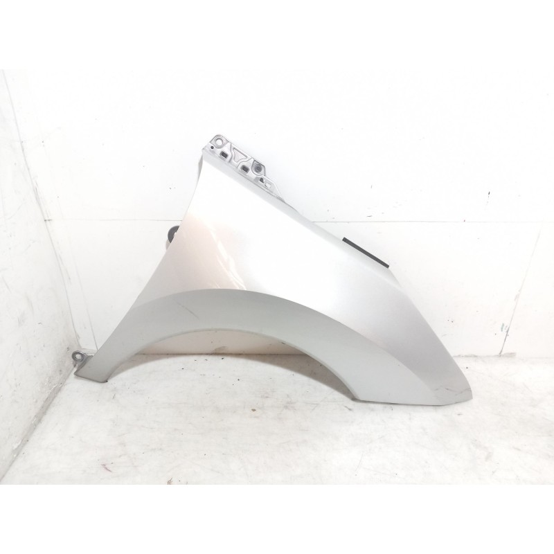 Recambio de aleta delantera derecha para peugeot 3008 i monospace (0u_) 1.6 vti referencia OEM IAM 7841Z1  