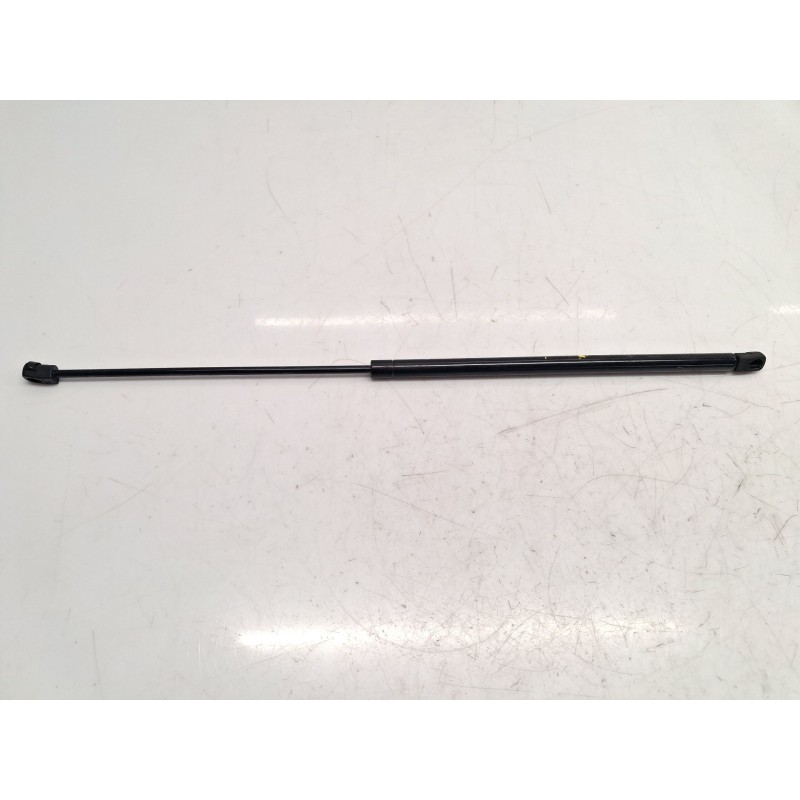 Hood dampers Audi A6 C6 (4F2) | Becerril Scrap Yard