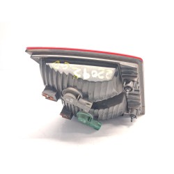 Recambio de piloto trasero central derecho para dodge journey 2.0 crd referencia OEM IAM 04806368AB 8L04BD1385 