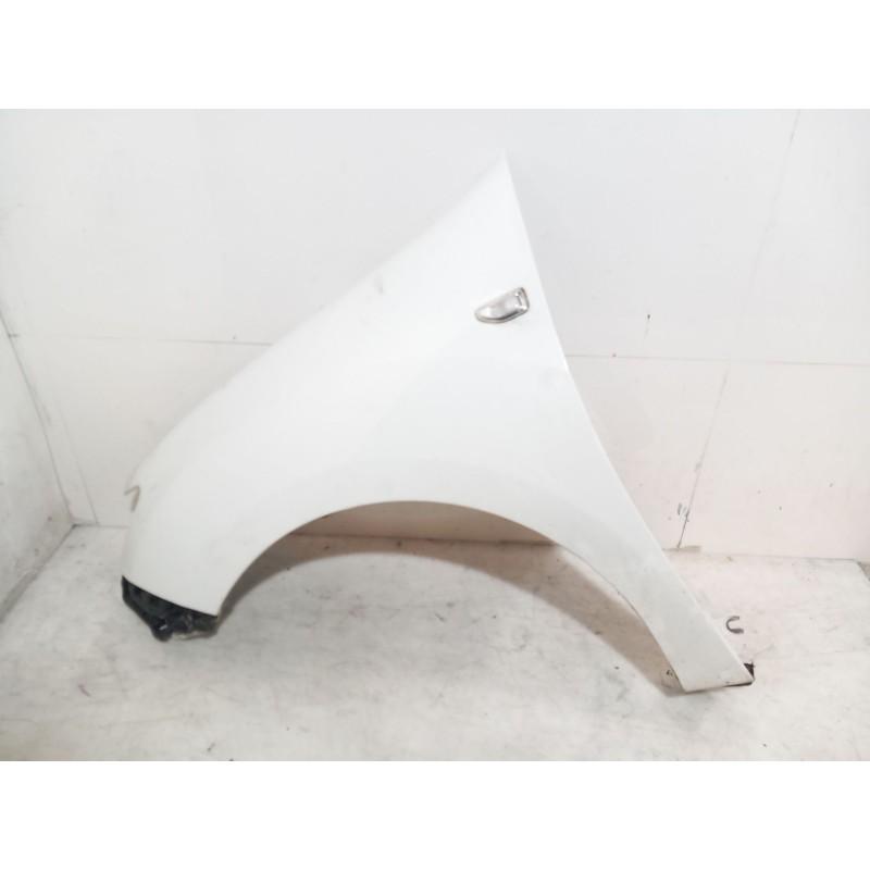 Left front fender Dacia Sandero II (B8_) | Becerril Scrap Yard