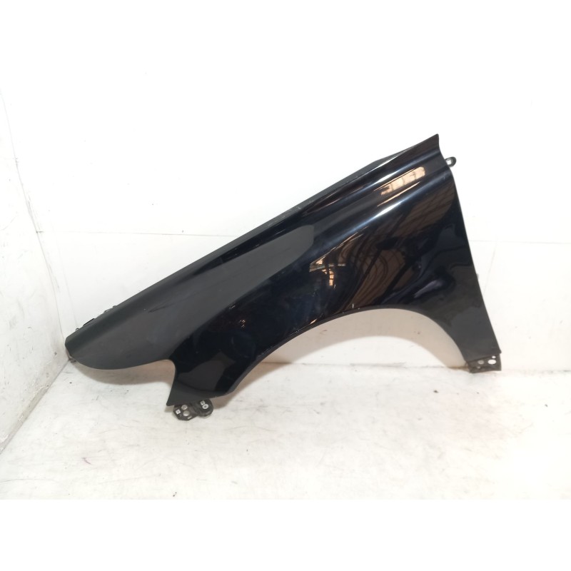 Left front fender Volvo V50 (545) | Becerril Scrap Yard