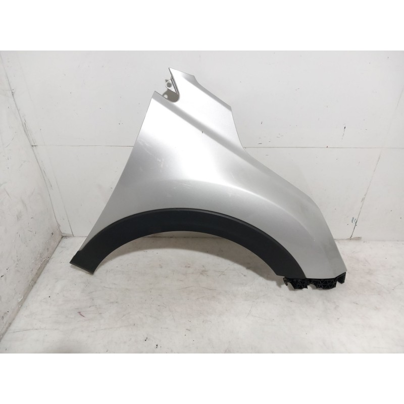 Right front fender KIA Stonic (yb) | Becerril Scrap Yard