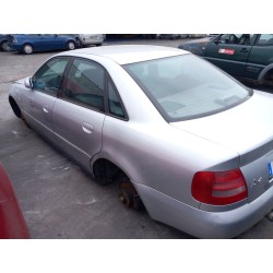 Aufschlüsselung der Teile für Audi A4 B5 (8D2) S4 quattro Gasolina aus dem Jahr 1999 mit Motor AGB,AZB