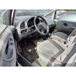 seat alhambra (7v8) del año 1999
