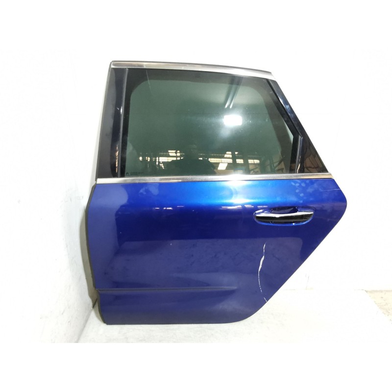 Recambio de puerta trasera izquierda para citroën c4 picasso ii 1.2 thp 130 referencia OEM IAM   
