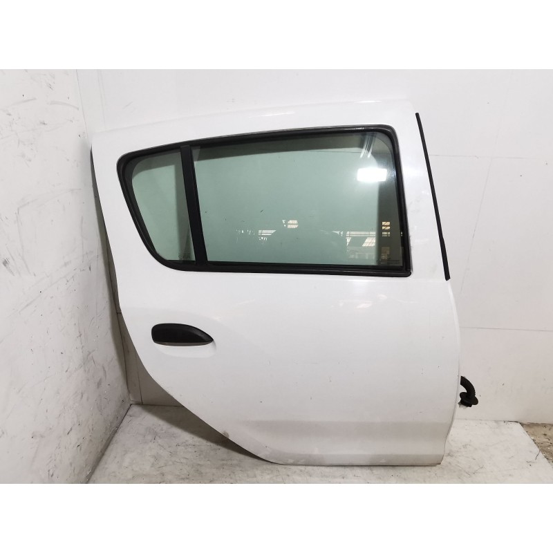 Recambio de puerta trasera derecha para dacia sandero ii (b8_) 1.2 referencia OEM IAM   