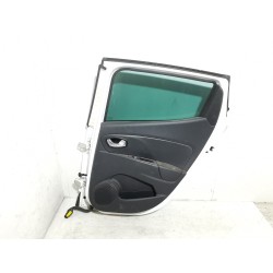 Recambio de puerta trasera derecha para renault clio iv (bh_) 1.5 dci 90 referencia OEM IAM   