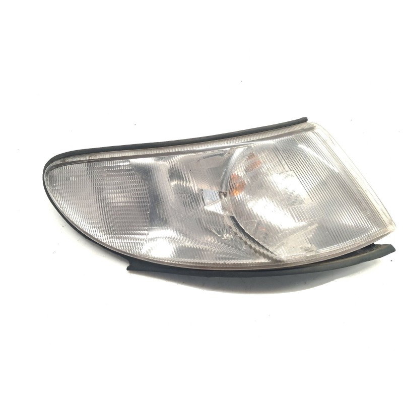 Front right headlight Saab 9-3 (YS3D) | Becerril Scrap Yard
