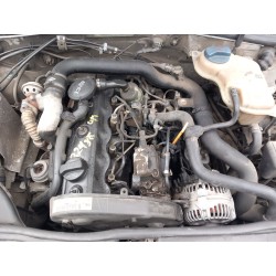 Moteur / admission / échappement audi A4 B5 (8D2)