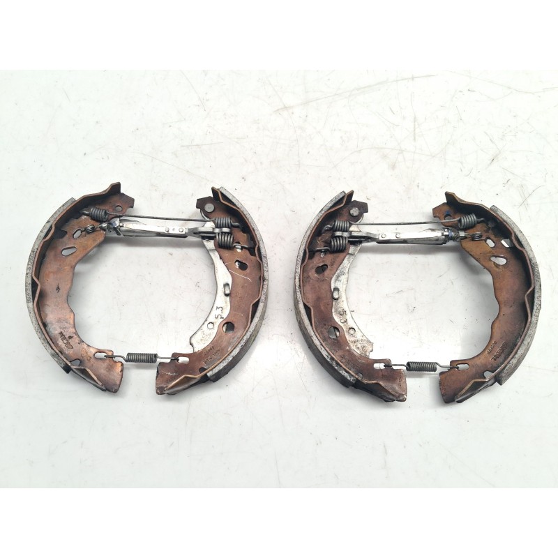 Recambio de zapatas traseras para renault clio iv (bh_) 1.5 dci 90 referencia OEM IAM 6001549703  