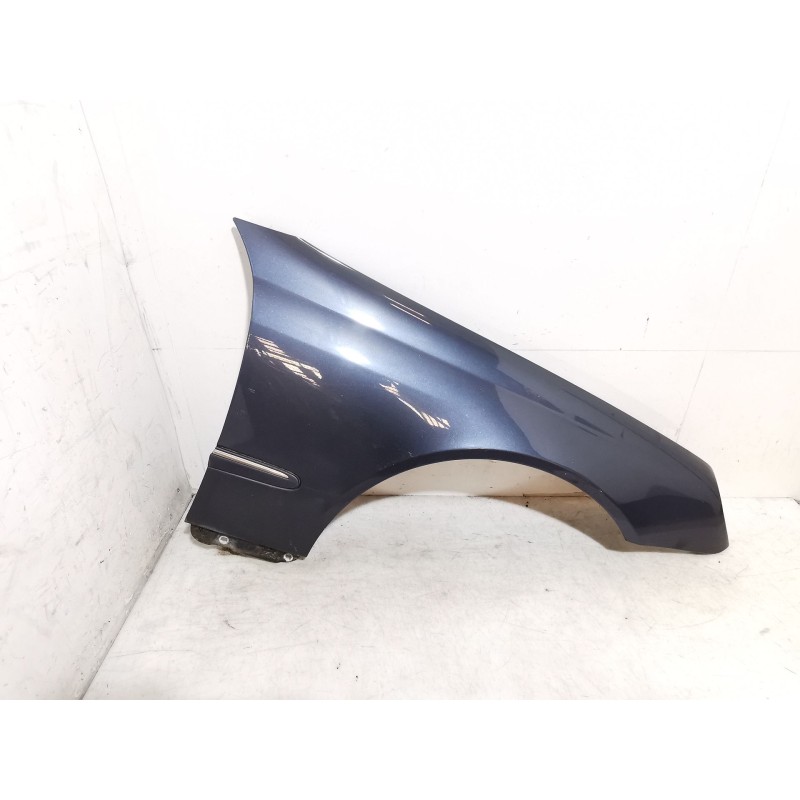 Recambio de aleta delantera derecha para mercedes-benz clk (c209) clk 270 cdi (209.316) referencia OEM IAM   