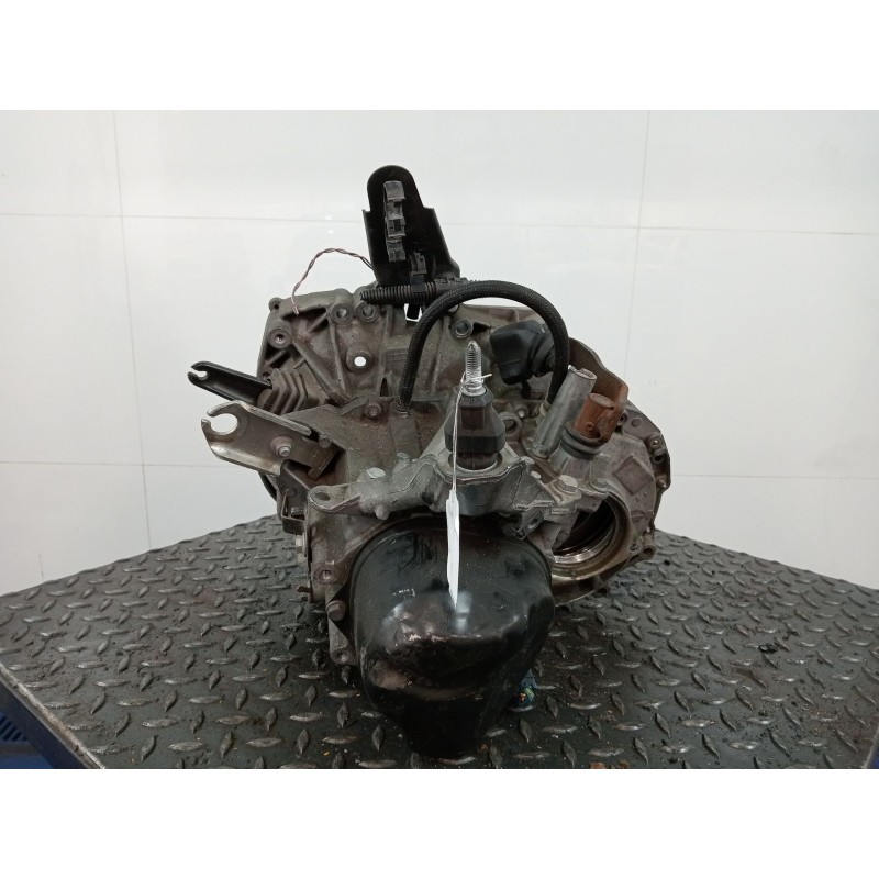 Gearbox Dacia Sandero (BS_) | Becerril Scrap Yard