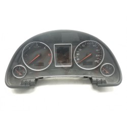 Tableau de bord audi A4 B6 (8E2) oem 8E0920900M